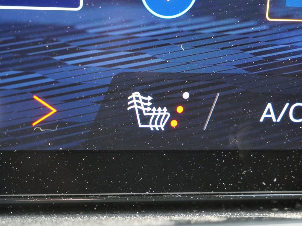 Used 2025 Chevrolet Tahoe LT image 49