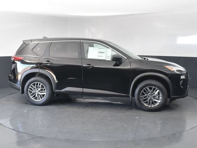 New 2025 Nissan Rogue S FWD image 4
