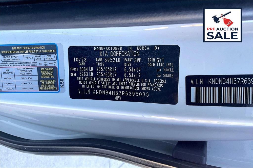 Used 2024 Kia Carnival LX image 34