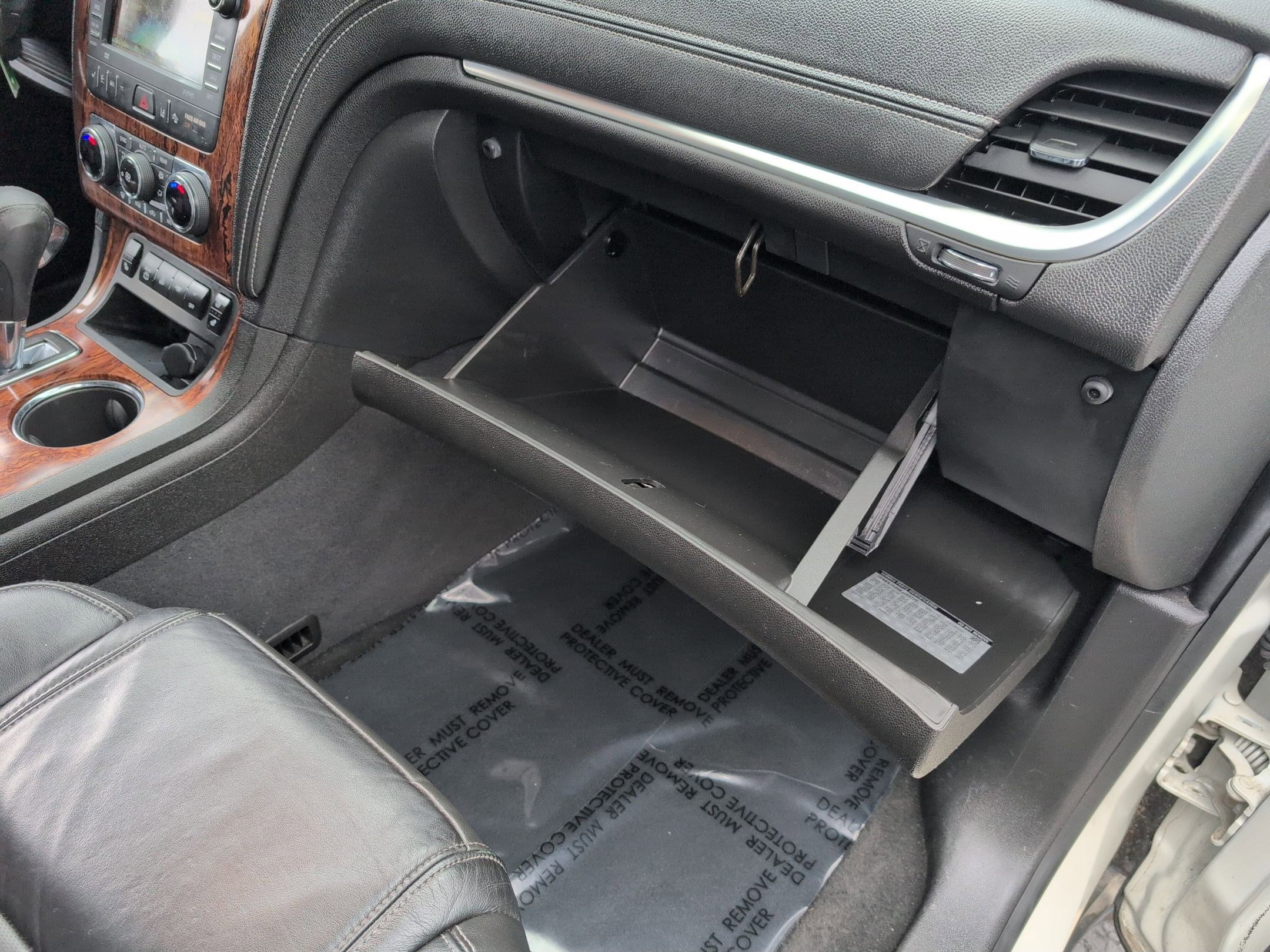 Used 2014 Chevrolet Traverse LTZ image 31