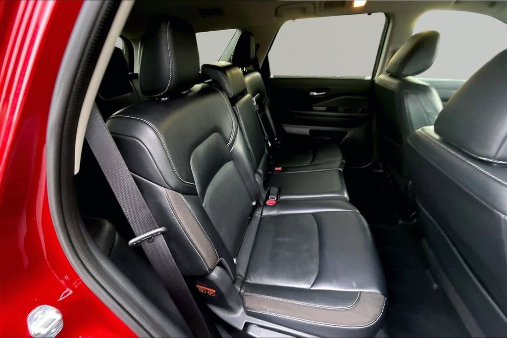 Used 2022 Nissan Pathfinder SL image 17