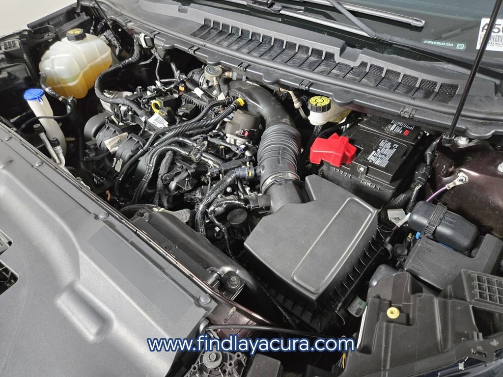 Used 2020 Ford Edge Titanium w/ Class II Trailer Tow Package image 18