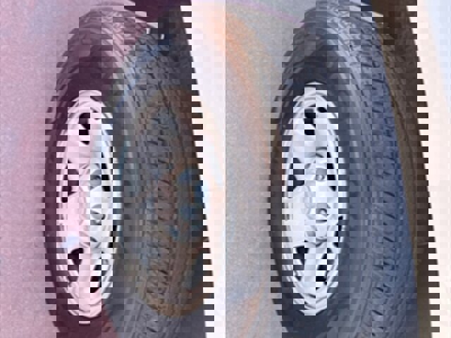 Used 2018 Toyota Tacoma 2WD Access Cab image 13