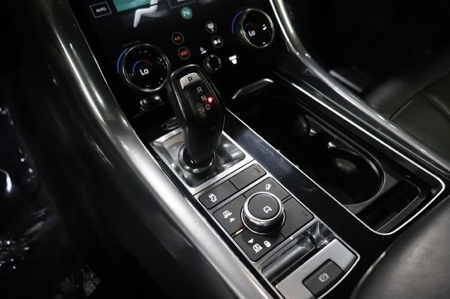 Used 2019 Land Rover Range Rover Sport HSE image 32