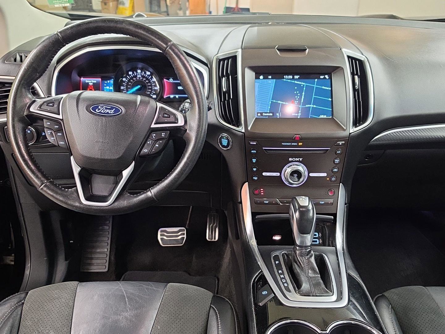 Used 2018 Ford Edge Sport w/ Technology Package AWD/4WD image 2