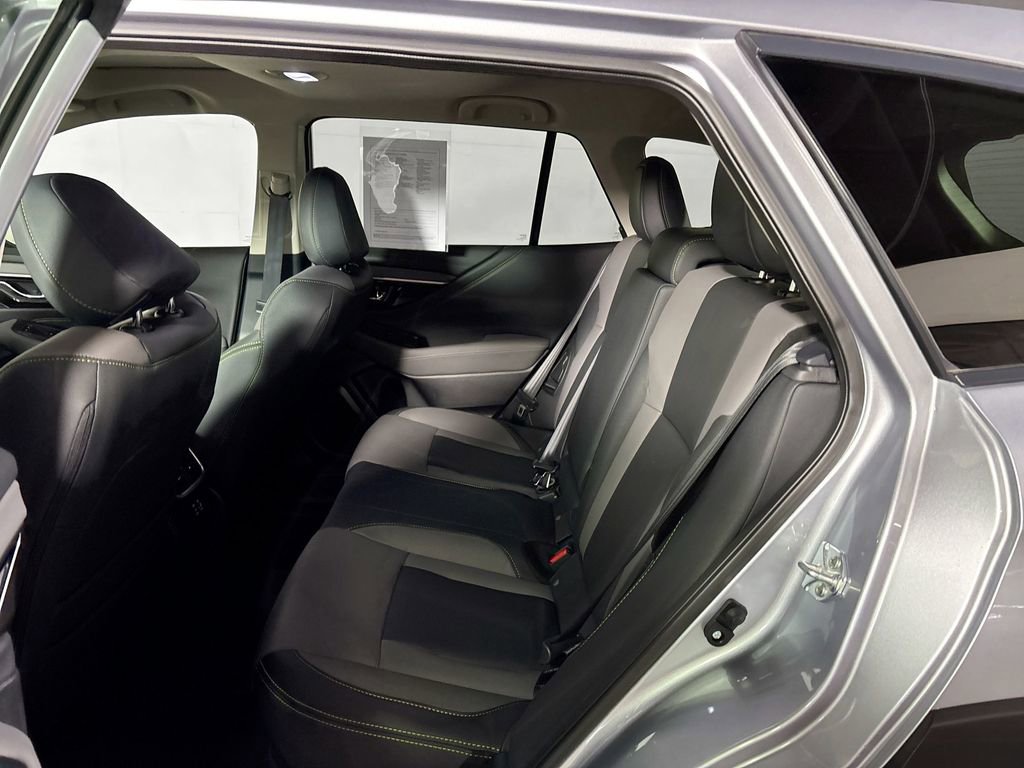 Certified 2025 Subaru Outback Onyx Edition AWD/4WD image 21