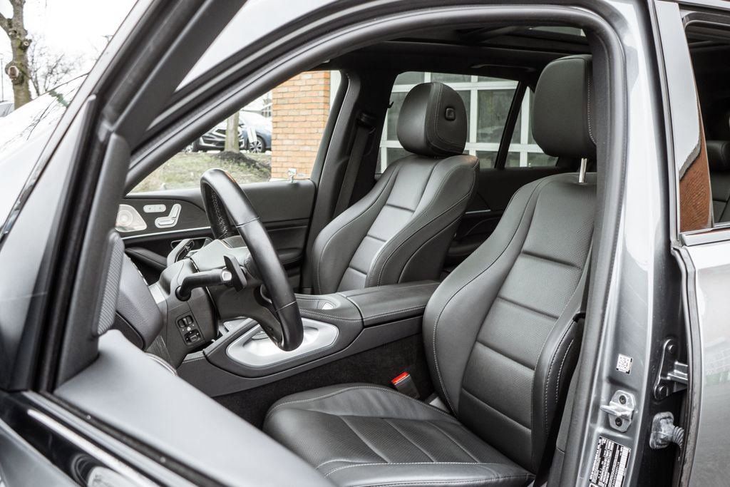 Used 2023 Mercedes-Benz GLE 350 4MATIC image 6