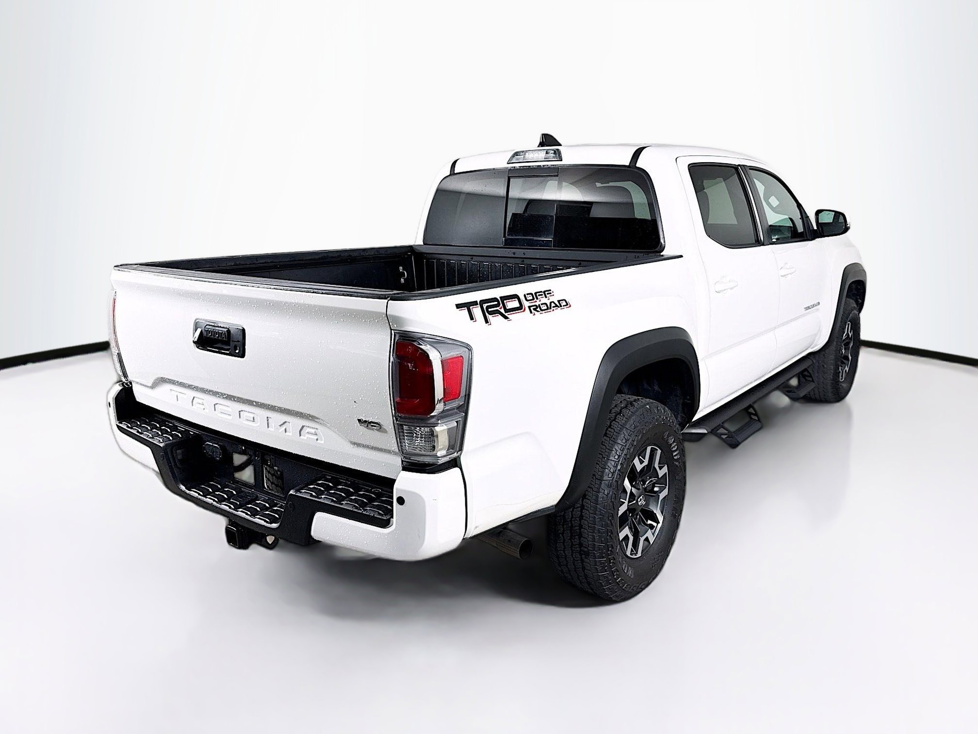 Used 2022 Toyota Tacoma TRD Off-Road w/ Technology Package image 30