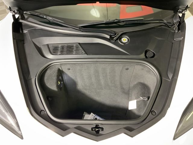 Used 2023 Chevrolet Corvette Z06 w/ Z07 Performance Package image 39