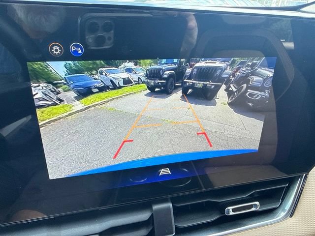 Used 2026 Chevrolet Equinox ACTIV w/ Convenience Package III AWD/4WD image 15