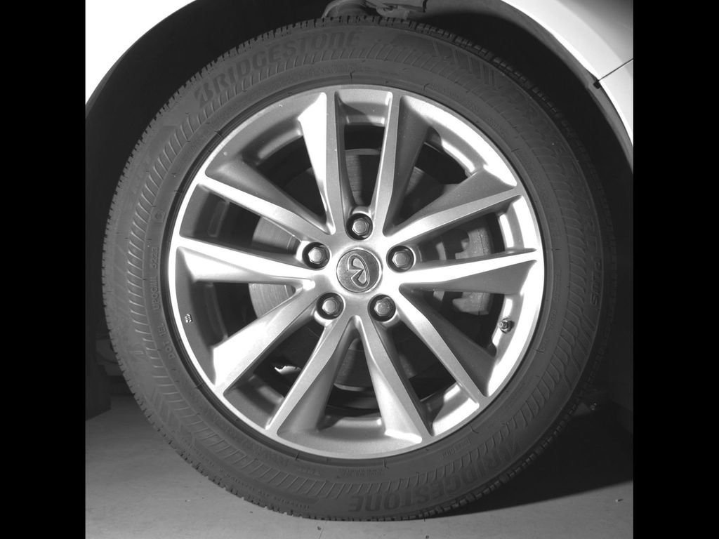 Used 2015 INFINITI Q50 Premium w/ All Weather Package RWD image 13