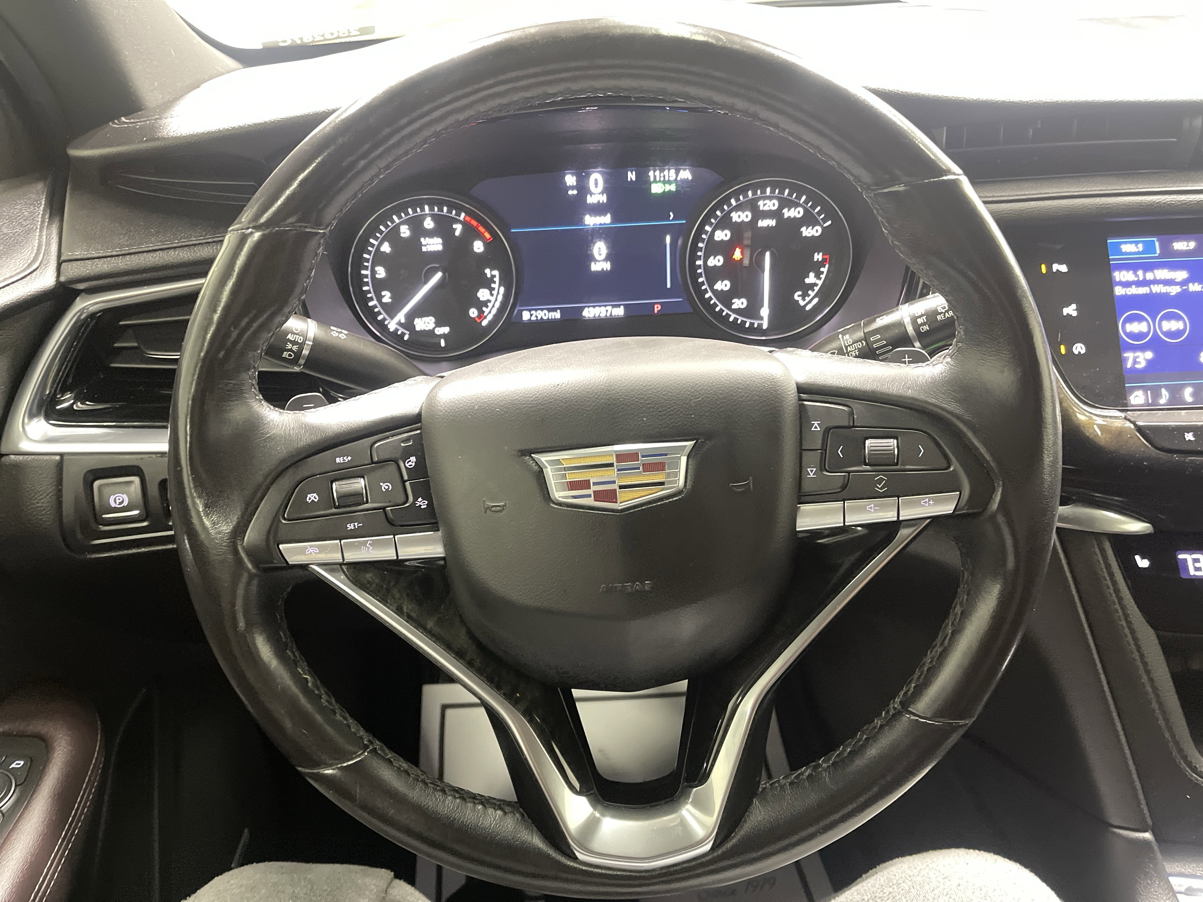 Used 2021 Cadillac XT6 Premium Luxury image 30