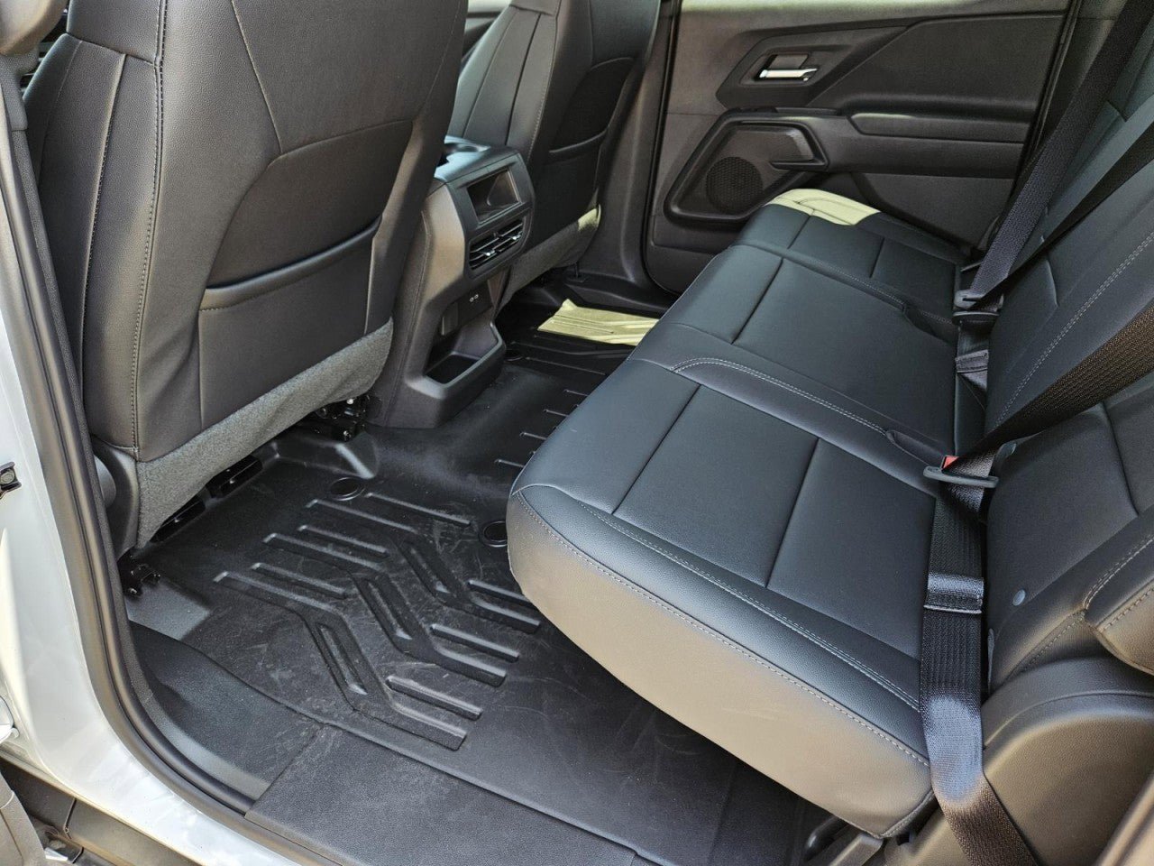 New 2025 Chevrolet Silverado EV W/T AWD/4WD image 16