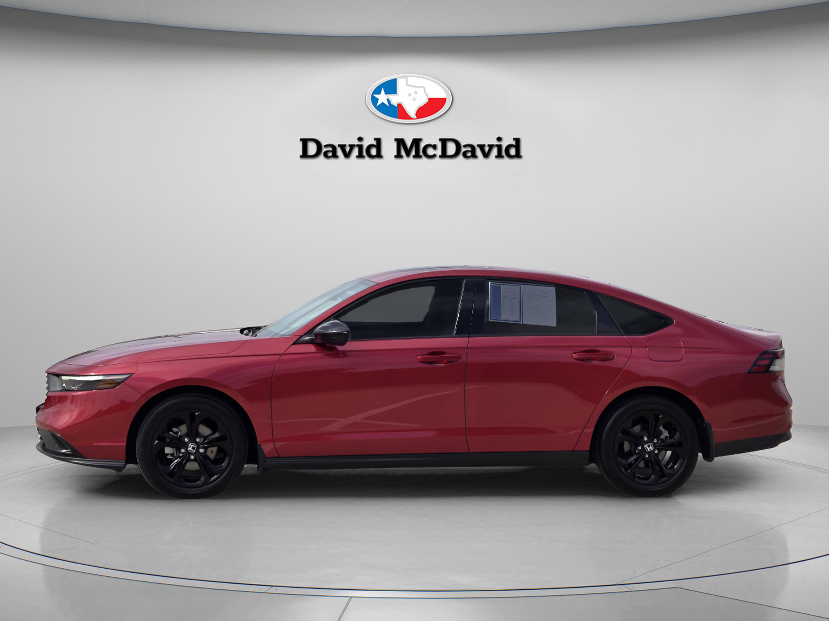 Certified 2025 Honda Accord SE image 2