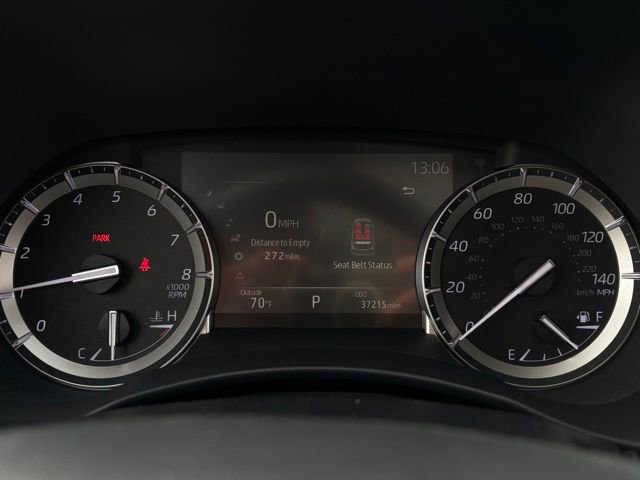 Used 2022 Toyota Highlander XLE image 31