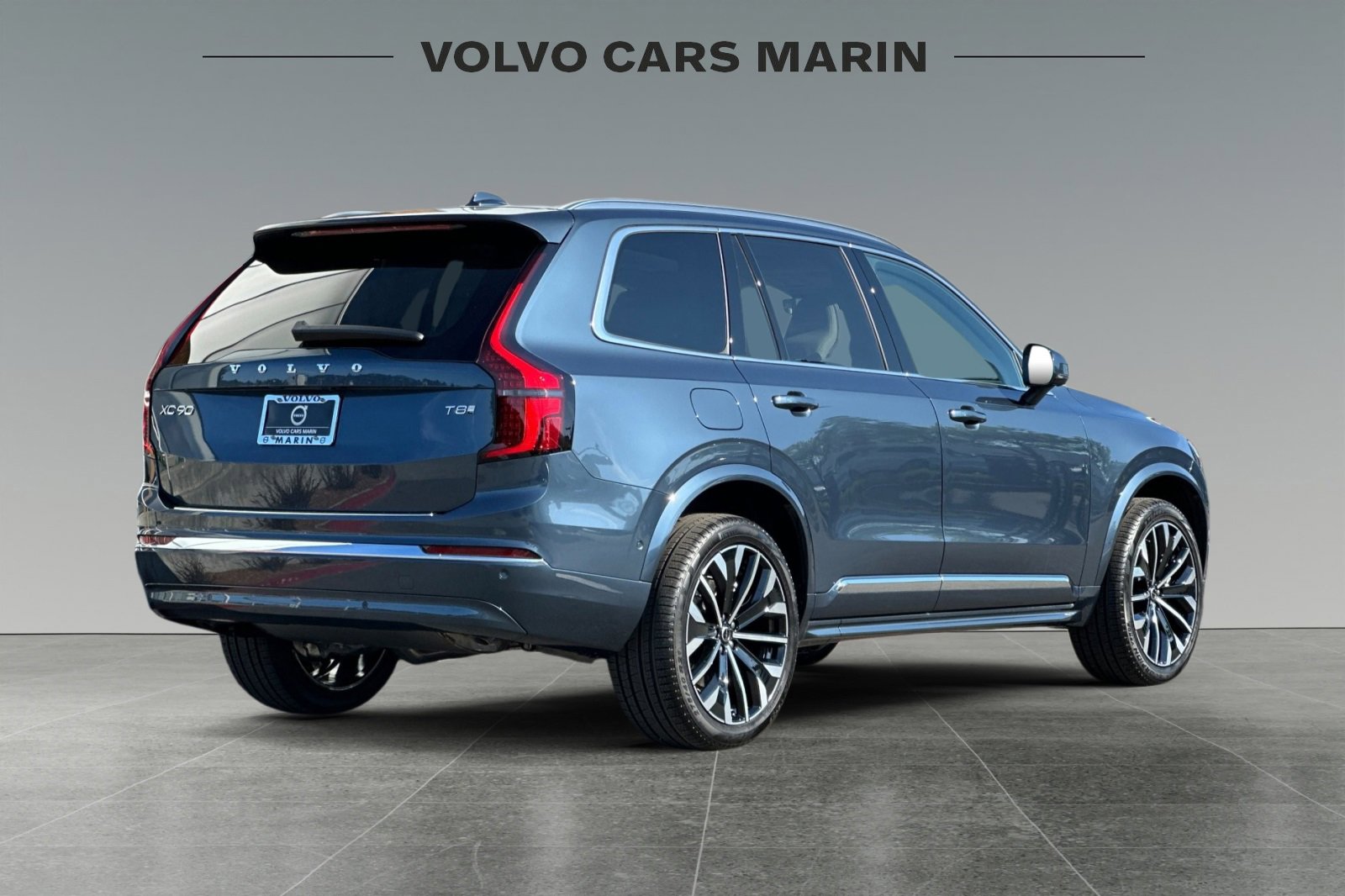 New 2026 Volvo XC90 T8 Ultra image 2