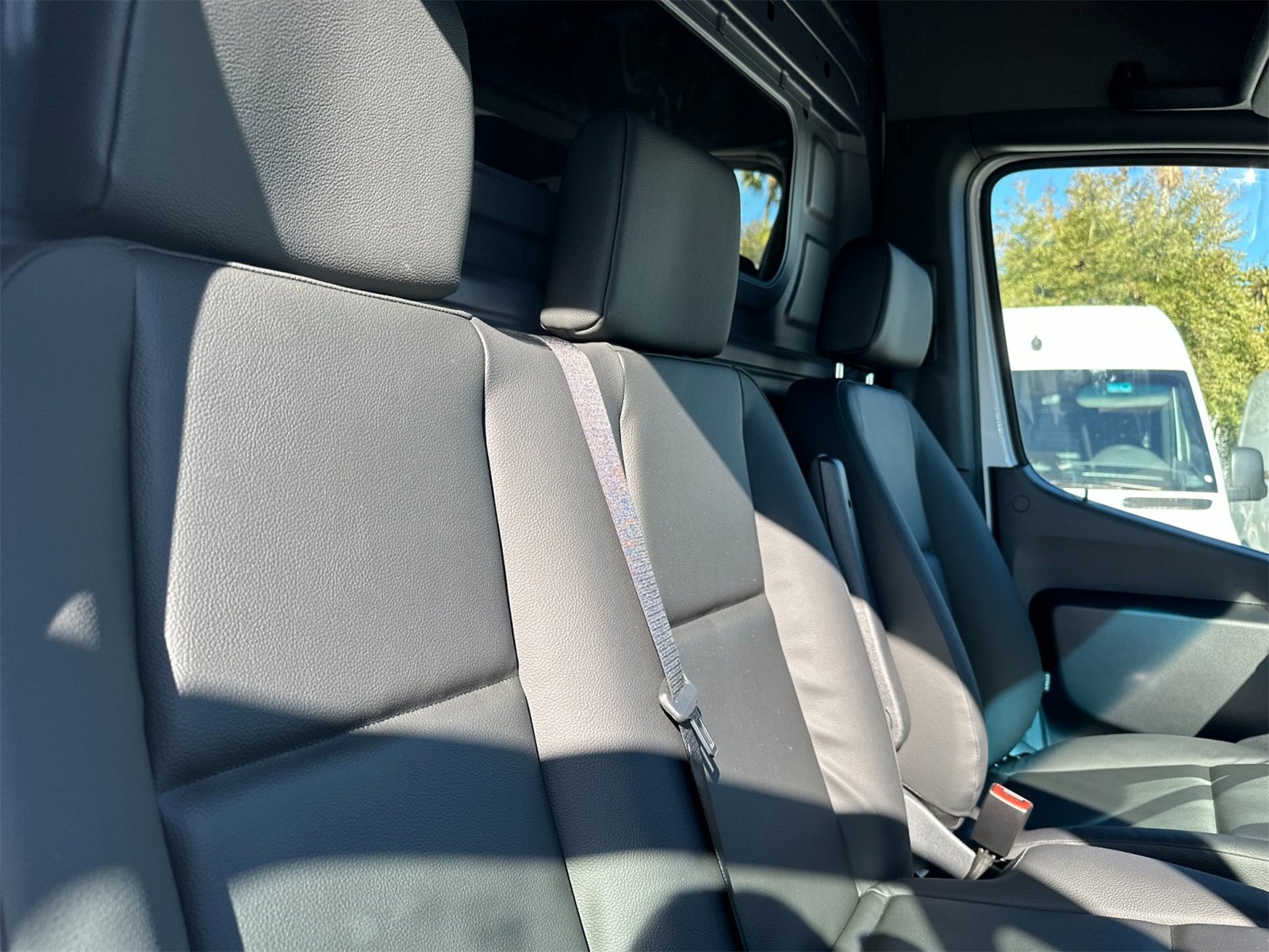 New 2025 Mercedes-Benz Sprinter 2500 image 18