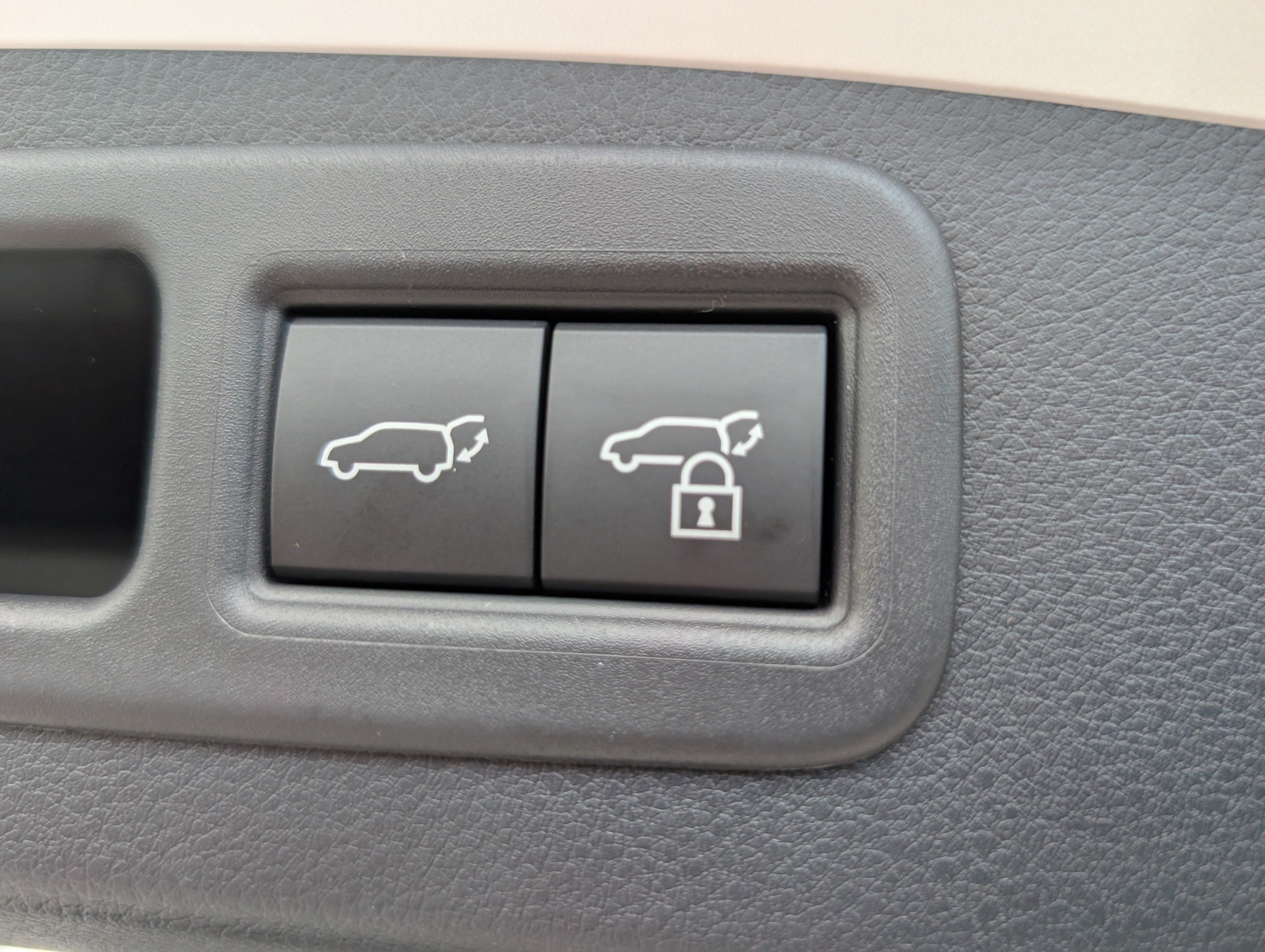 New 2026 Lexus RX 350h AWD/4WD image 10