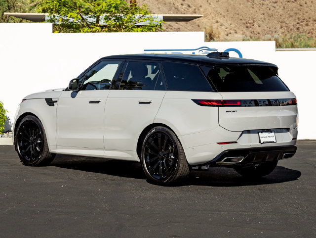 New 2027 Land Rover Range Rover Sport Dynamic SE AWD/4WD image 9