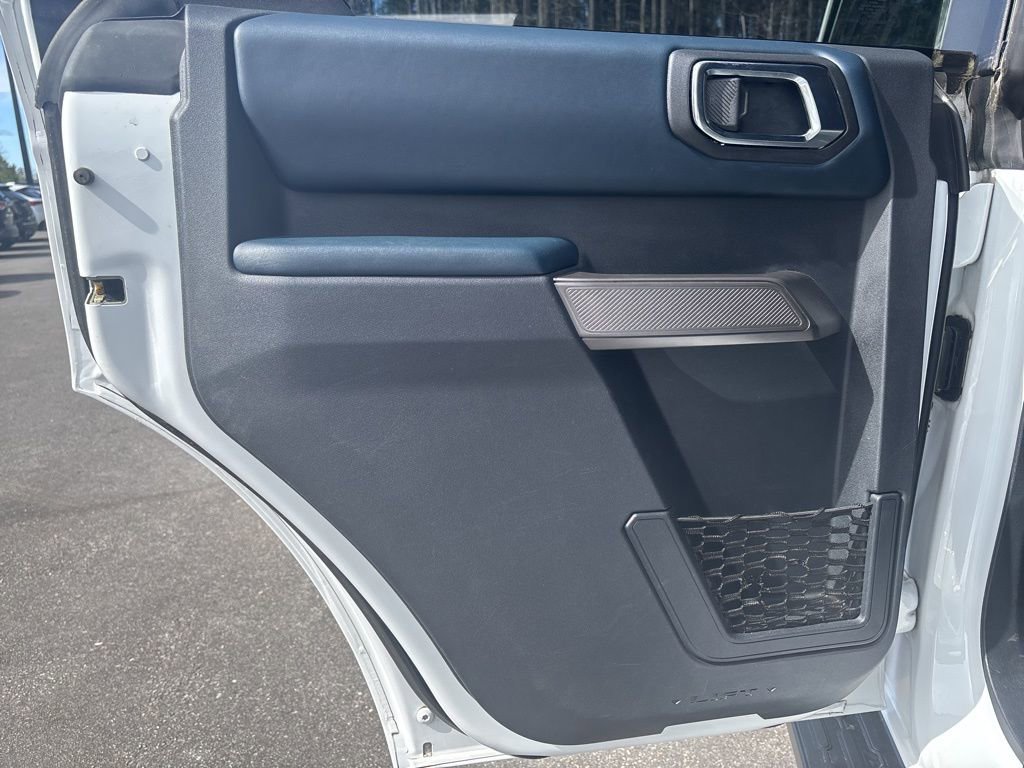 Used 2022 Ford Bronco Outer Banks image 18