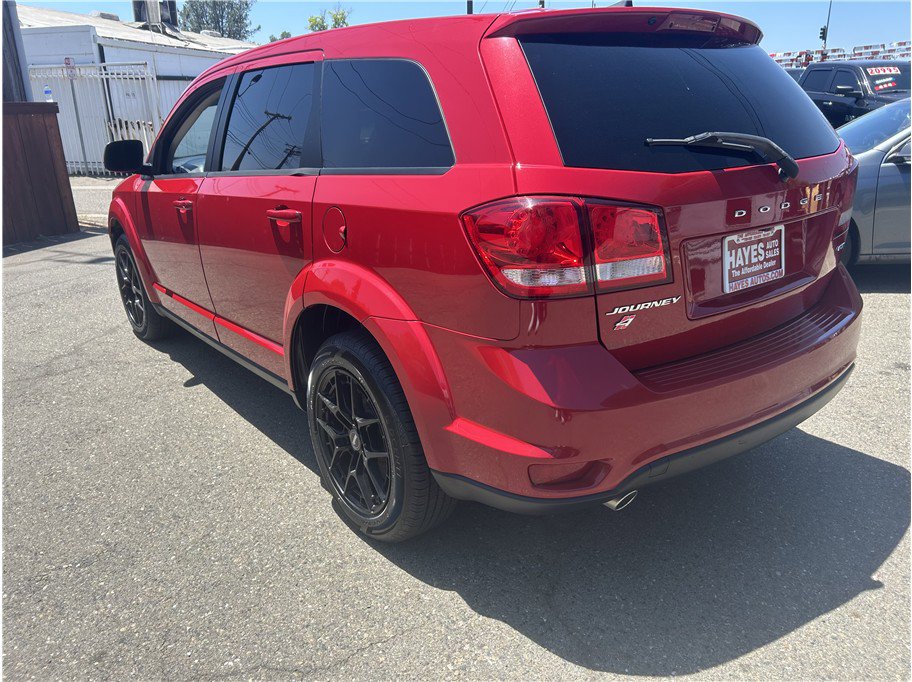 Used 2019 Dodge Journey GT AWD/4WD image 4