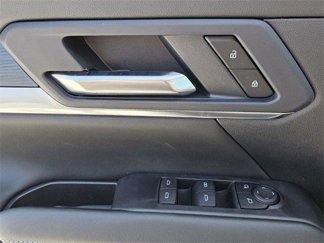 New 2025 GMC Terrain Elevation image 17