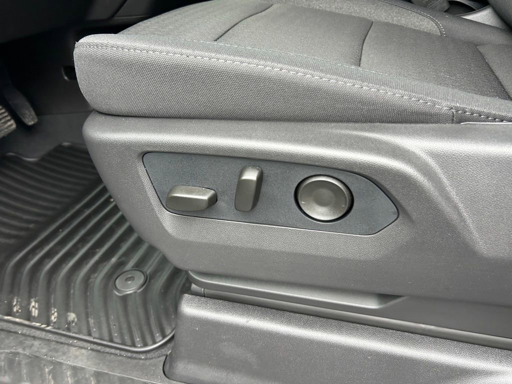 New 2026 Chevrolet Silverado 2500 Custom w/ Custom Value Package image 45