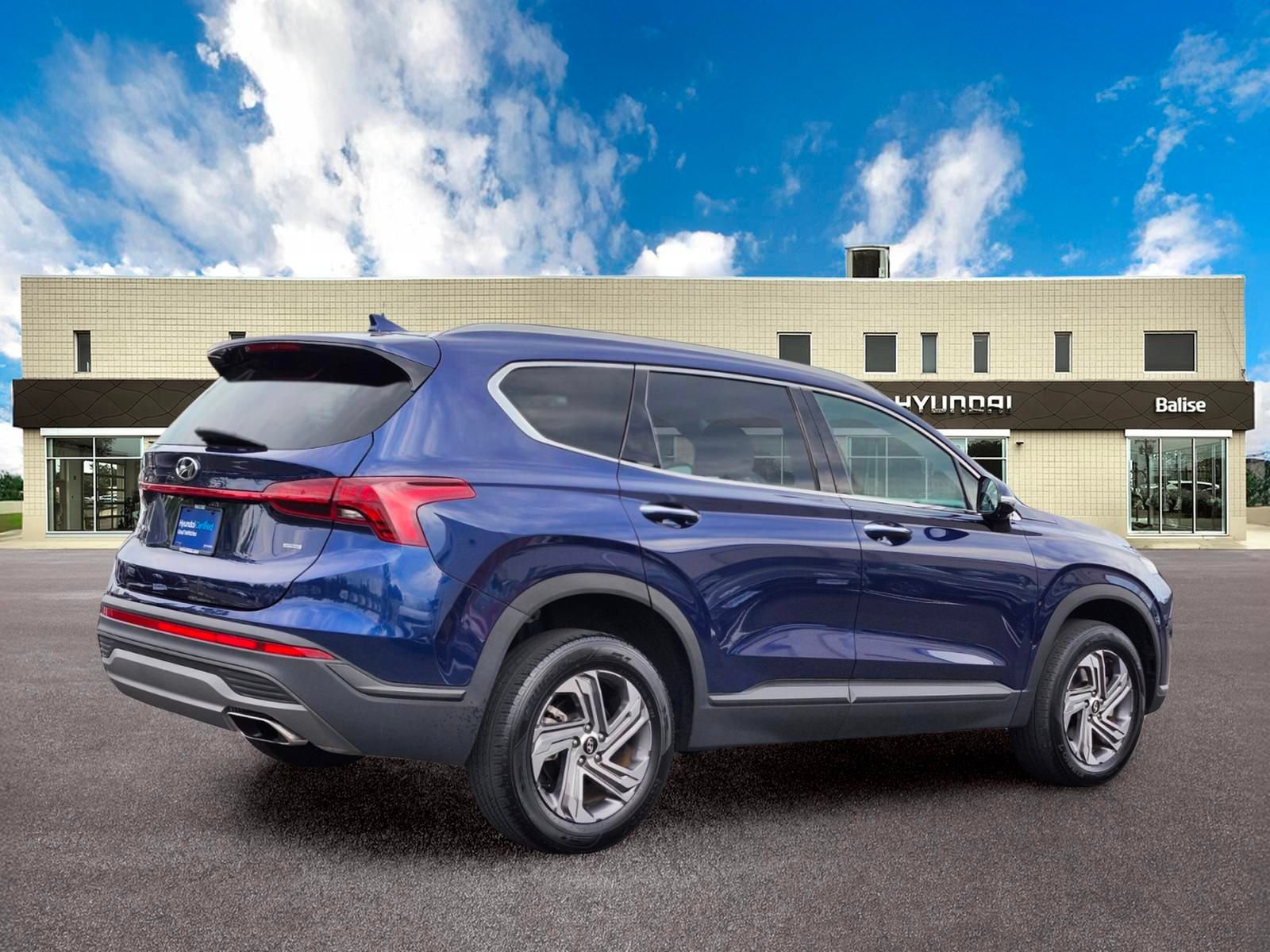 Certified 2023 Hyundai Santa Fe SEL AWD/4WD image 3