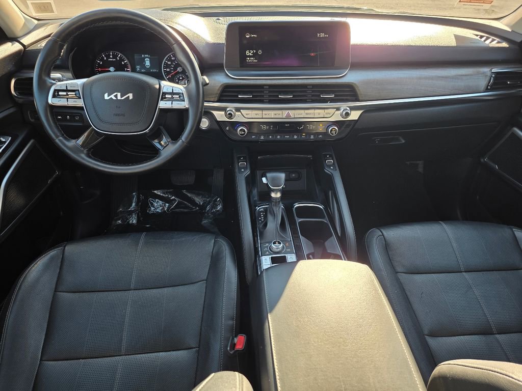 Used 2022 Kia Telluride EX w/ EX Premium Package image 13