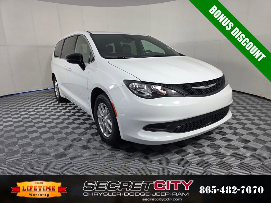 New 2026 Chrysler Voyager LX image 1