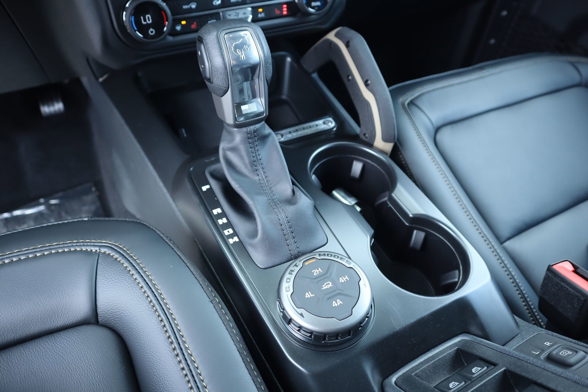 New 2026 Ford Bronco Badlands AWD/4WD image 10
