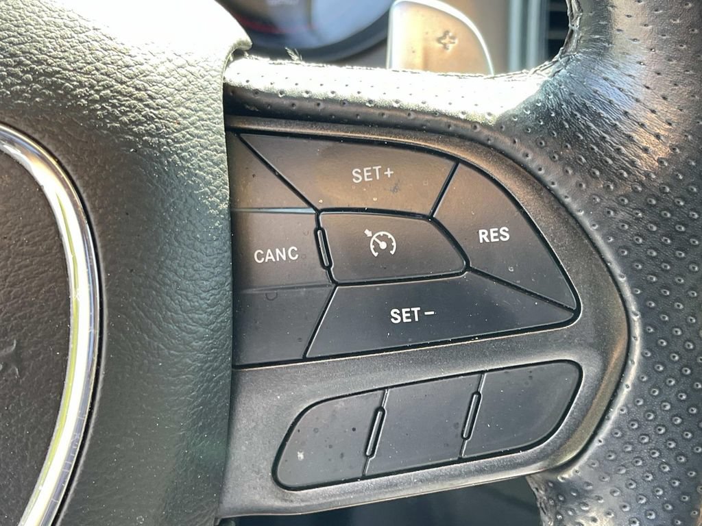 Used 2022 Dodge Charger R/T w/ Driver Convenience Group RWD image 34