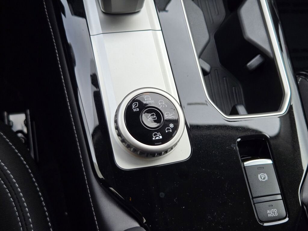 New 2026 Mitsubishi Outlander ES AWD/4WD image 21