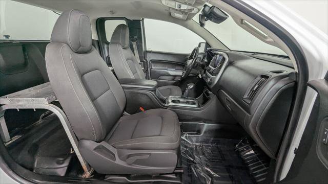 Used 2022 Chevrolet Colorado LT w/ Fleet Safety Package image 18