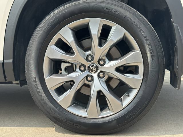 Used 2024 Toyota Grand Highlander AWD image 9