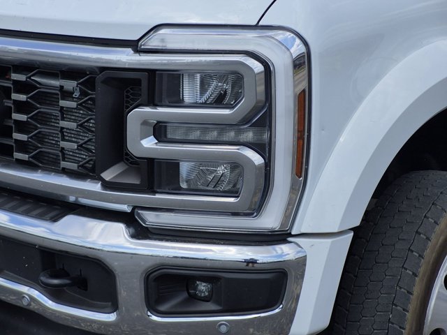 Used 2025 Ford F450 Lariat w/ Lariat Ultimate Package AWD/4WD image 4