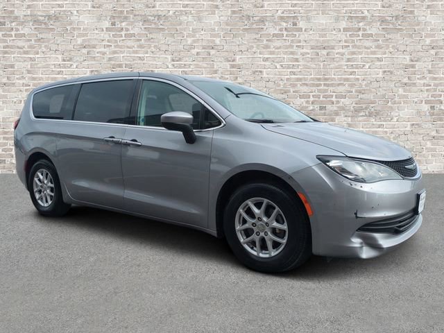 Used 2018 Chrysler Pacifica Touring w/ Security Group