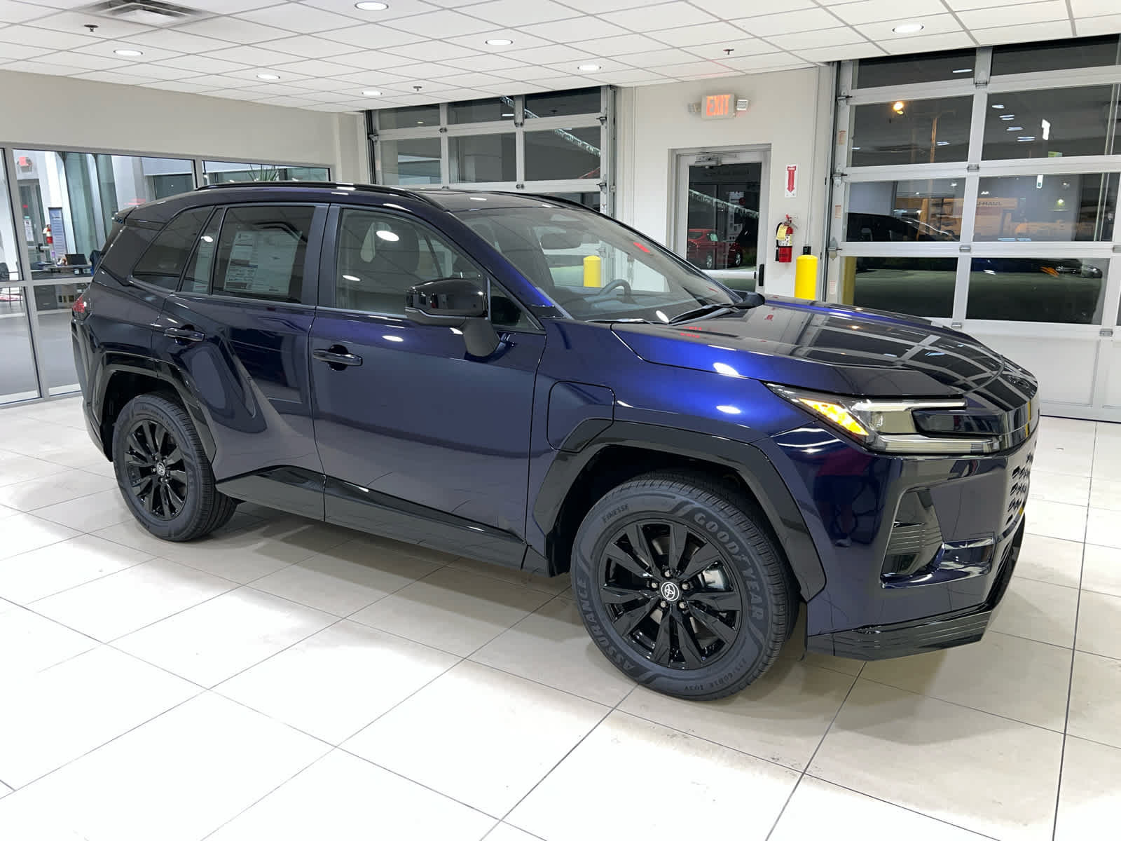 New 2026 Toyota RAV4 SE w/ Convenience Package