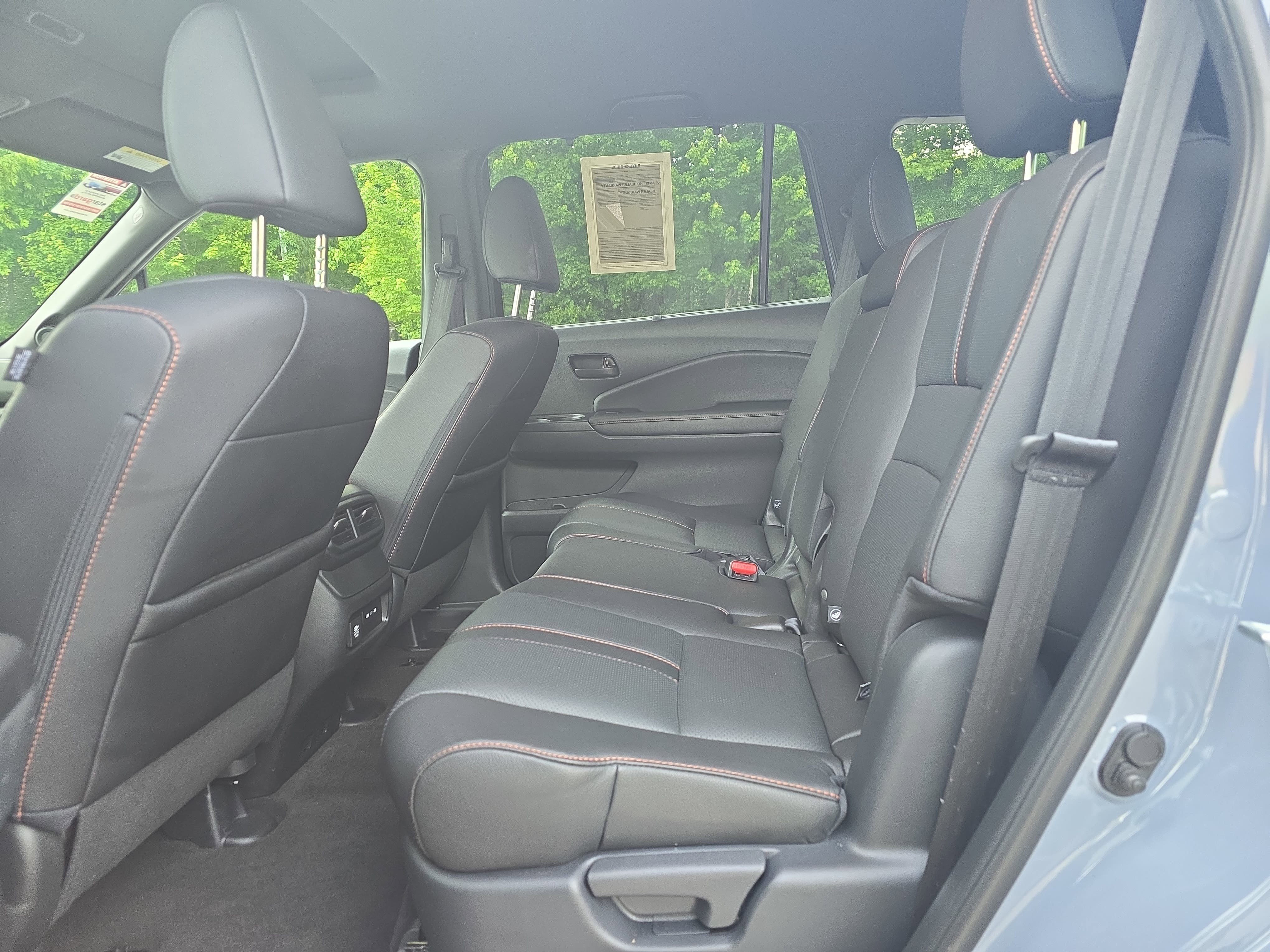 Used 2024 Honda Passport TrailSport image 13