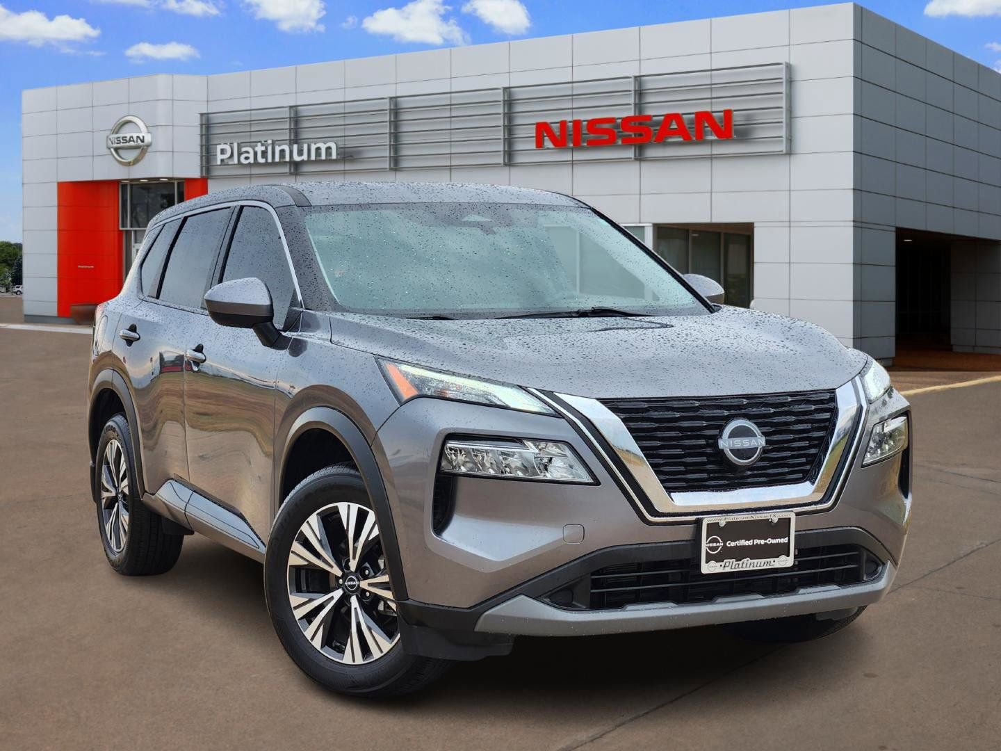 Used 2023 Nissan Rogue SV