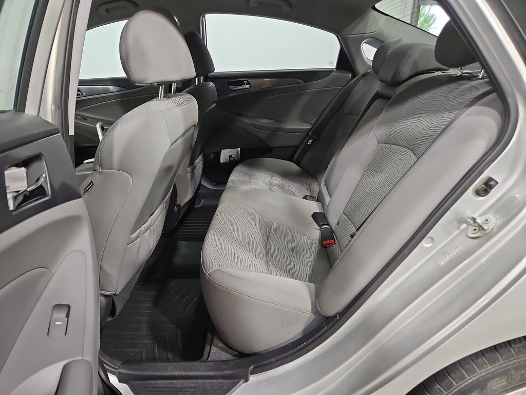 Used 2015 Hyundai Sonata Hybrid FWD image 24