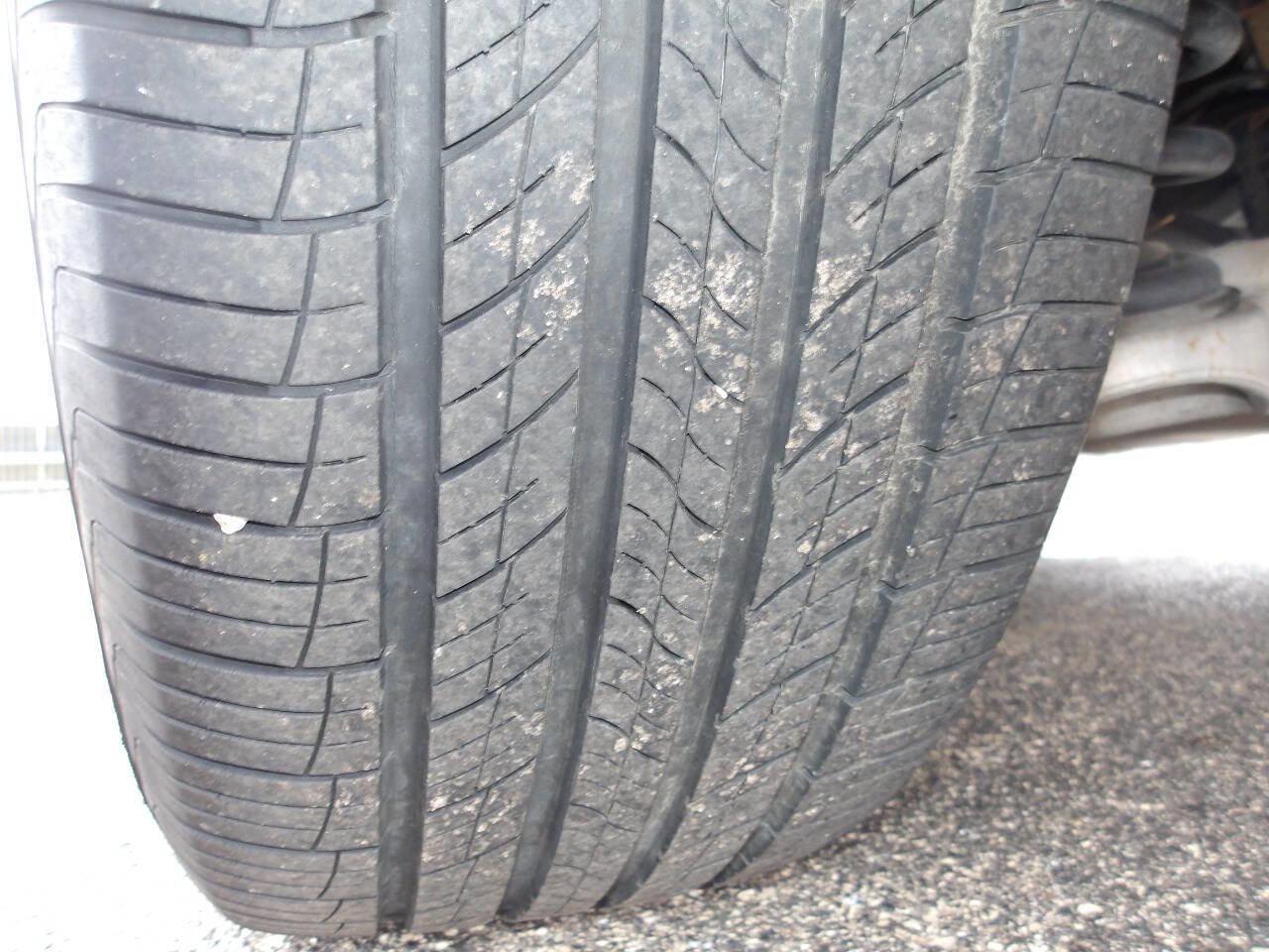 Used 2011 GMC Acadia Denali image 43