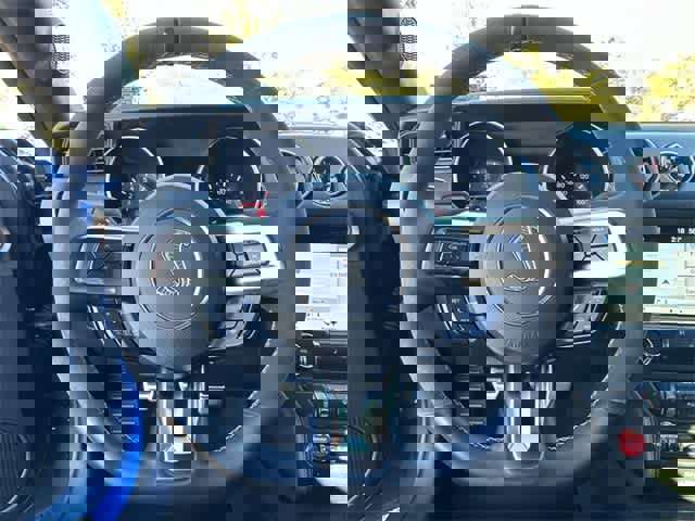 Used 2017 Ford Mustang Shelby GT350 image 7