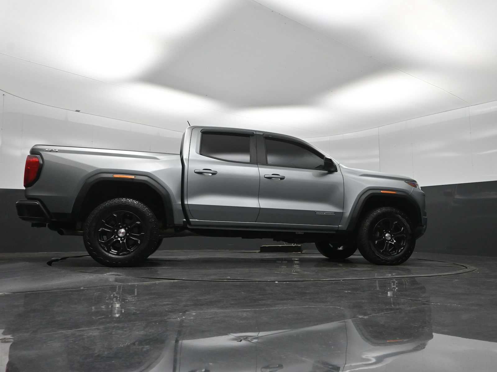 Used 2024 GMC Canyon Elevation w/ Convenience Package AWD/4WD image 25