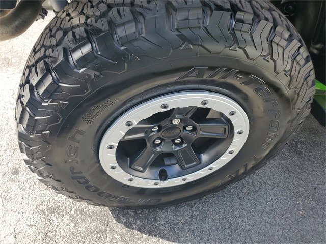 Used 2025 Jeep Wrangler Unlimited Rubicon 392 image 5