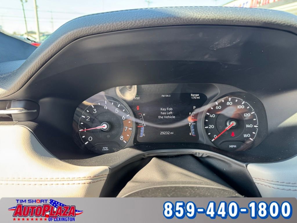 Used 2025 Jeep Compass Limited image 4