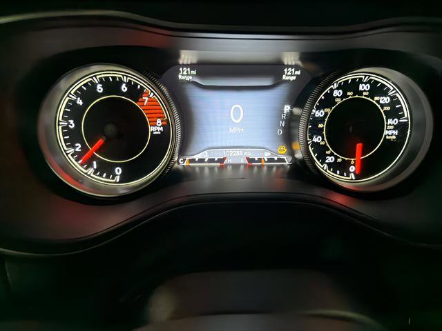 Used 2020 Jeep Cherokee Limited image 19