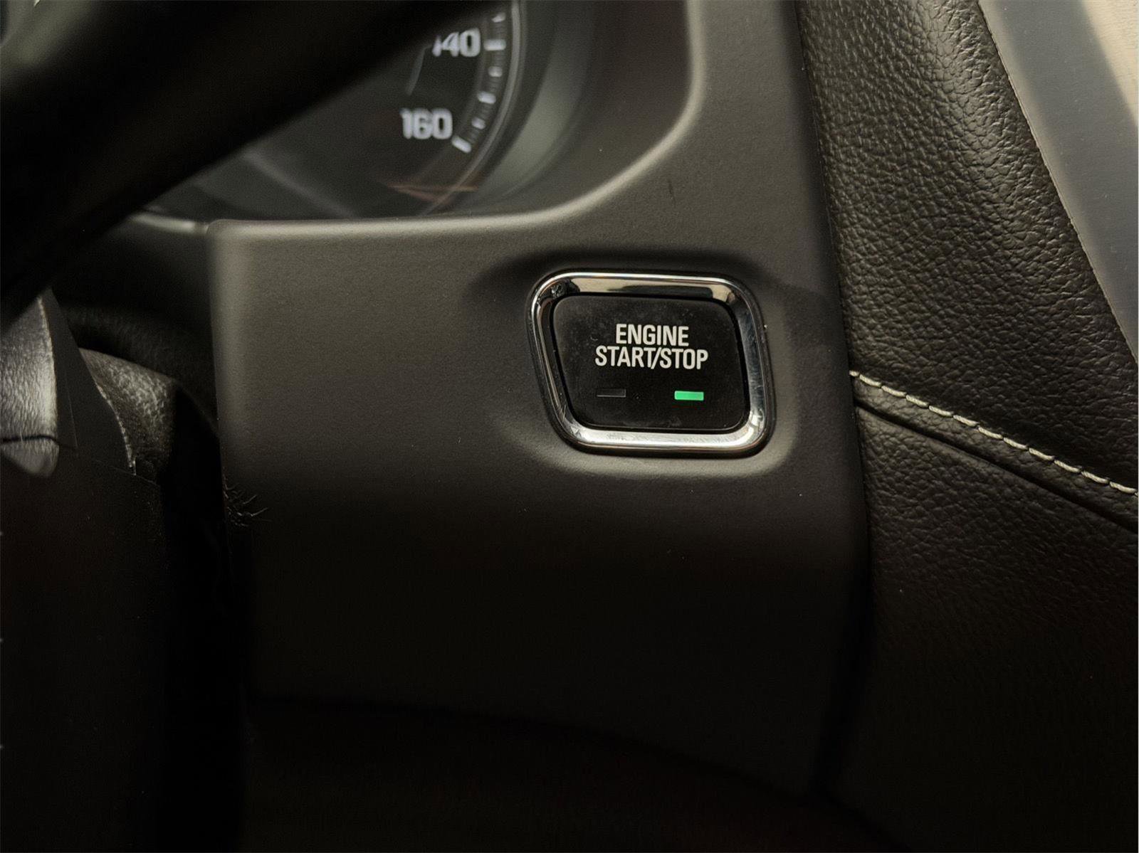 Certified 2023 GMC Acadia SLT w/ Elevation Edition AWD/4WD image 18