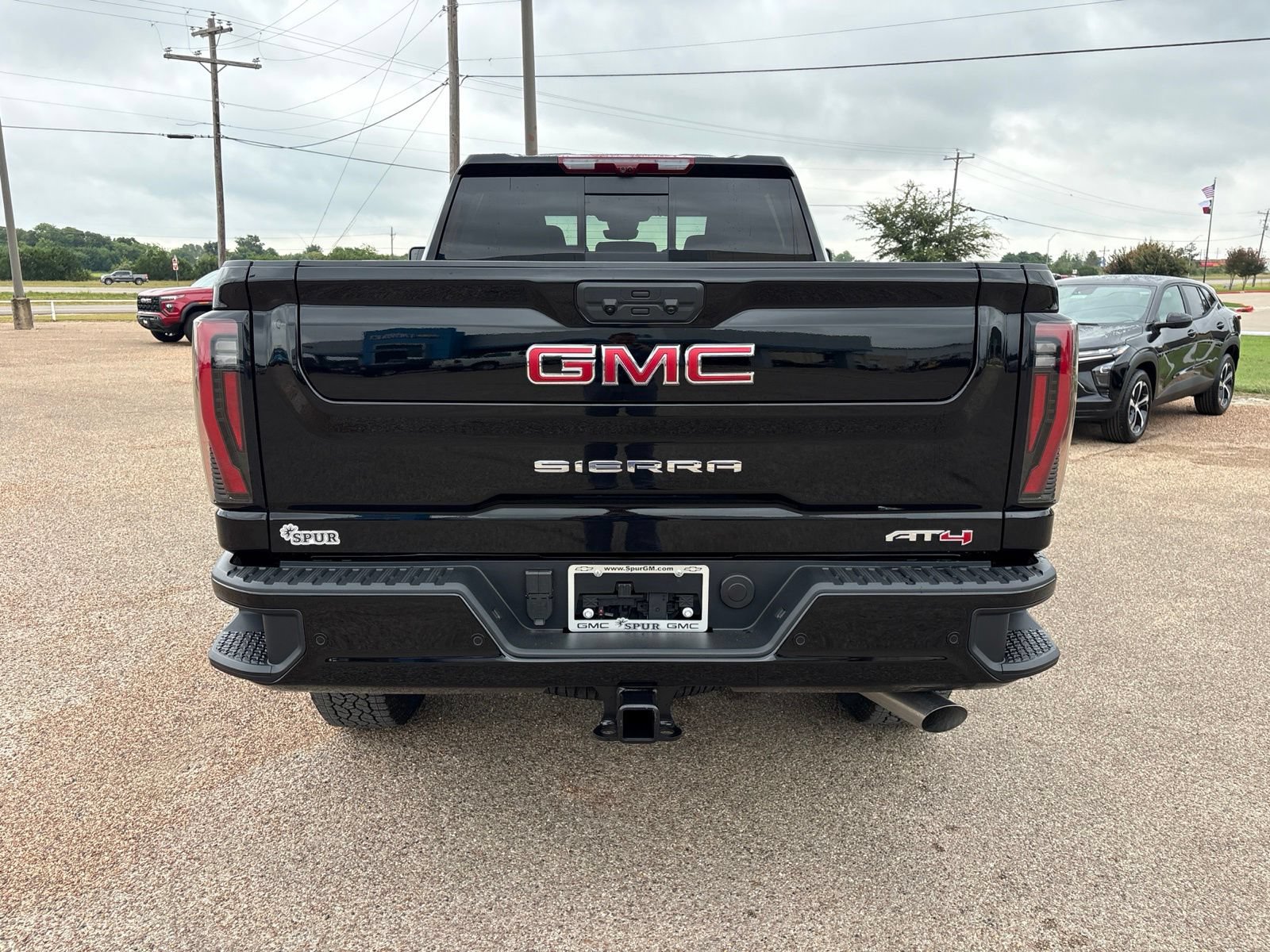 New 2026 GMC Sierra 2500 AT4 w/ AT4 Premium Plus Package AWD/4WD image 5