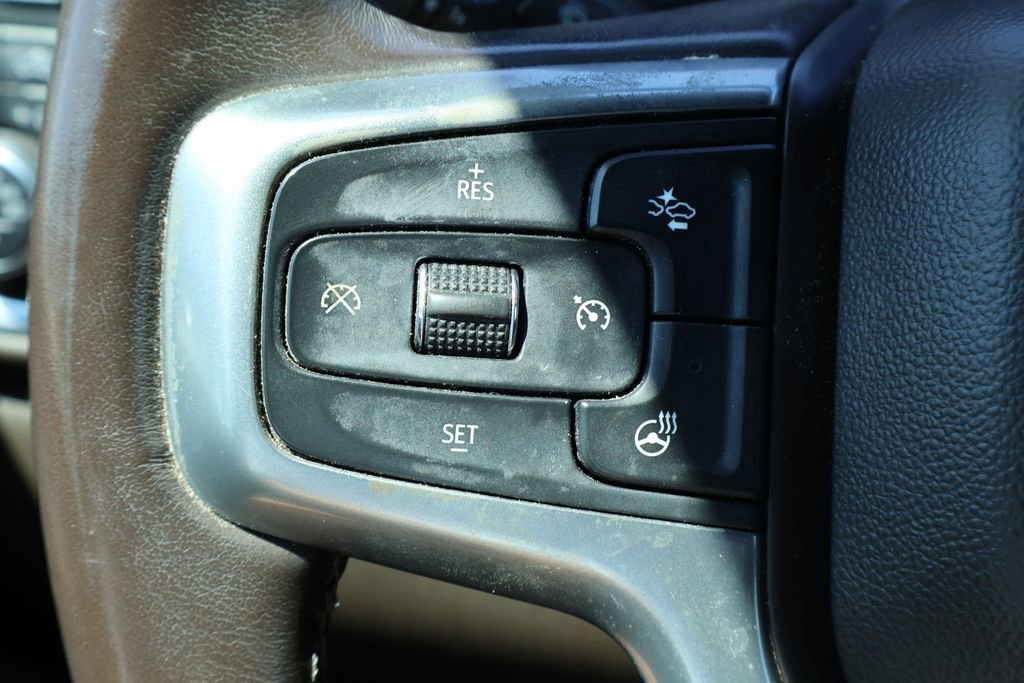 Used 2023 Chevrolet Silverado 2500 LTZ w/ LTZ Convenience Package image 13